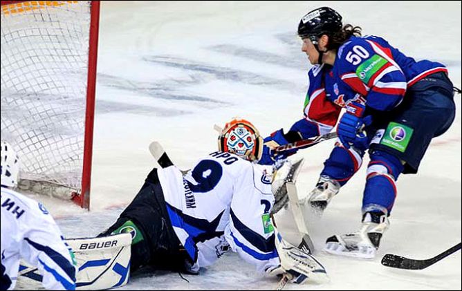 26.12.2010. Регулярный чемпионат КХЛ. "Металлург" (Магнитогорск) - "Нефтехимик - 3:2. 26.12.2010. Регулярный чемпионат КХЛ. "Металлург" (Магнитогорск) - "Нефтехимик - 3:2.