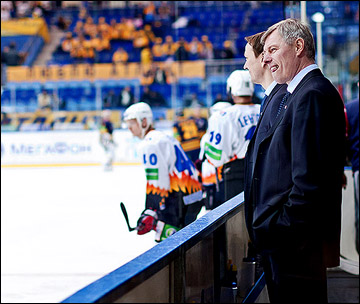 Александр Смирнов Александр Смирнов