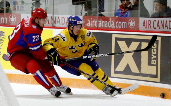 29 декабря 2010 года. Молодежный чемпионат мира. Групповой турнир. Швеция - Россия - 2:0. 29 декабря 2010 года. Молодежный чемпионат мира. Групповой турнир. Швеция - Россия - 2:0.