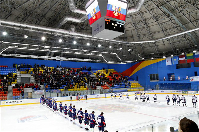 Красноярский "Сокол" Красноярский "Сокол"