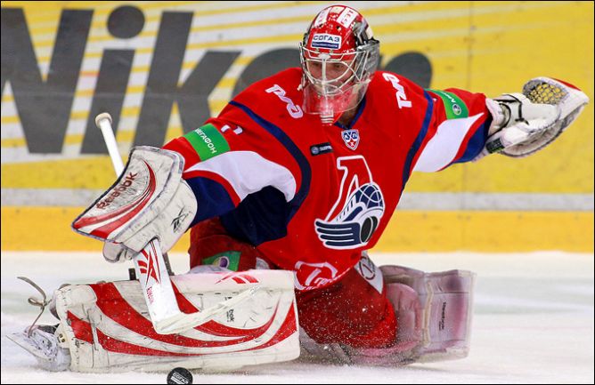 29.12.2010. Ярославль. Регулярный чемпионат КХЛ. "Локомотив" - "Динамо" М - 7:2. 29.12.2010. Ярославль. Регулярный чемпионат КХЛ. "Локомотив" - "Динамо" М - 7:2.