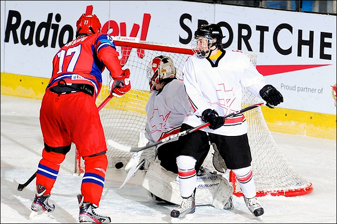 16 апреля 2012 года. Зноймо. Юниорский чемпионат мира. Россия — Швейцария — 6:0 16 апреля 2012 года. Зноймо. Юниорский чемпионат мира. Россия — Швейцария — 6:0