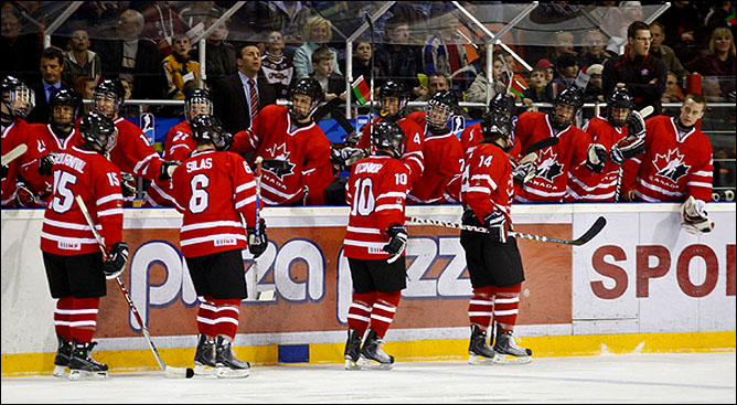 15.04.2010. Чемпионат мира U-18. Белоруссия - Канада - 3:11. Фото 03. 15.04.2010. Чемпионат мира U-18. Белоруссия - Канада - 3:11. Фото 03.