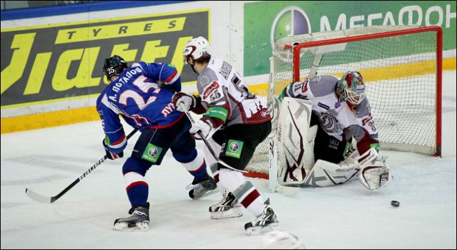 04.01.2011. Регулярный чемпионат КХЛ. Нижний Новгород. "Торпедо" - "Динамо" Рига - 5:2. 04.01.2011. Регулярный чемпионат КХЛ. Нижний Новгород. "Торпедо" - "Динамо" Рига - 5:2.