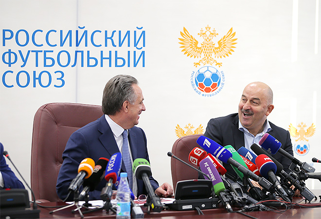 Виталий Мутко и Станислав Черчесов Виталий Мутко и Станислав Черчесов
