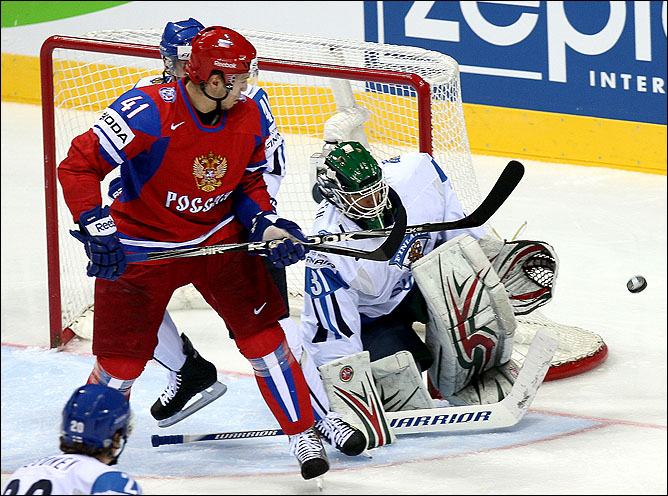 9 мая 2011 года. Братислава. Чемпионат мира. Россия — Финляндия — 2:3 9 мая 2011 года. Братислава. Чемпионат мира. Россия — Финляндия — 2:3