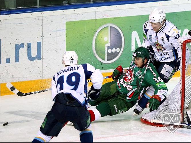 20.04.2010. КХЛ. Финал. "Ак Барс" - ХК МВД - 1:2. Фото 02. 20.04.2010. КХЛ. Финал. "Ак Барс" - ХК МВД - 1:2. Фото 02.