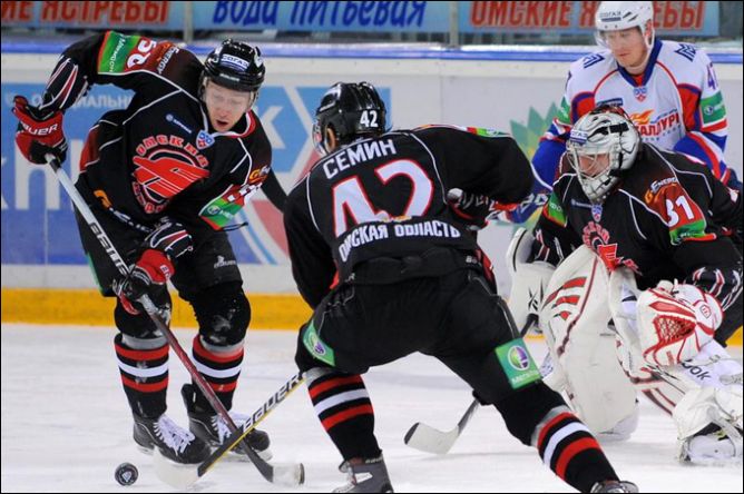 7 января 2011 года. Регулярный чемпионат КХЛ. Омск. "Авангард" - "Металлург" Мг - 5:3. 7 января 2011 года. Регулярный чемпионат КХЛ. Омск. "Авангард" - "Металлург" Мг - 5:3.