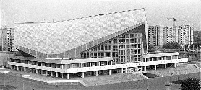 Спортивно-концертный комплекс "Иртыш" Спортивно-концертный комплекс "Иртыш"