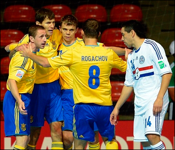 1 ноября 2012 год. Футзал. ЧМ-2012. Группа А. Украина — Парагвай — 3:3 1 ноября 2012 год. Футзал. ЧМ-2012. Группа А. Украина — Парагвай — 3:3