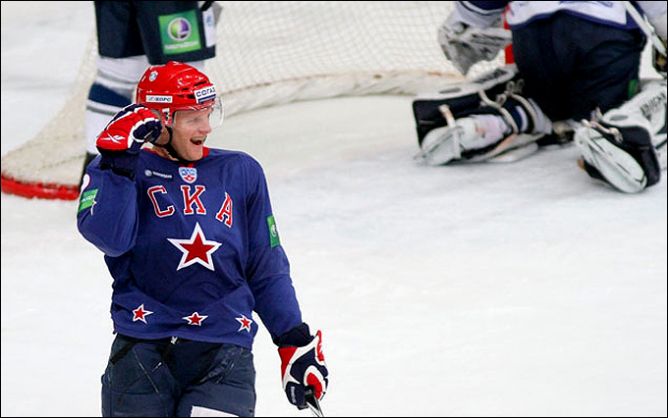 8 января 2011 года. Регулярный чемпионат КХЛ. Санкт-Петербург. СКА - "Динамо" М - 3:2. 8 января 2011 года. Регулярный чемпионат КХЛ. Санкт-Петербург. СКА - "Динамо" М - 3:2.
