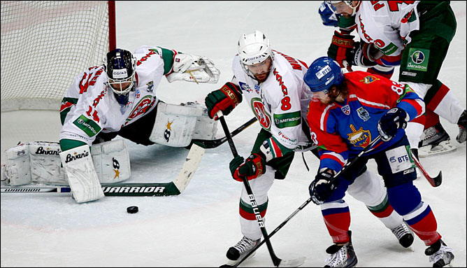 23.04.2010. КХЛ. Финал. ХК МВД - "Ак Барс" - 3:2. Фото 05. 23.04.2010. КХЛ. Финал. ХК МВД - "Ак Барс" - 3:2. Фото 05.
