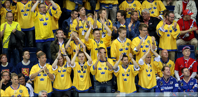 13 мая 2011 года. Братислава. Чемпионат мира. 1/2 финала. Чехия — Швеция — 2:5 13 мая 2011 года. Братислава. Чемпионат мира. 1/2 финала. Чехия — Швеция — 2:5