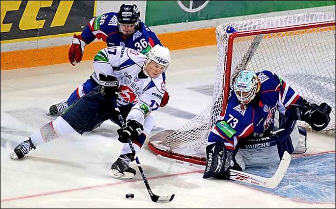 13 января 2011 года. Регулярный чемпионат КХЛ. Магнитогорск. "Металлург" - "Торпедо" - 2:1. 13 января 2011 года. Регулярный чемпионат КХЛ. Магнитогорск. "Металлург" - "Торпедо" - 2:1.