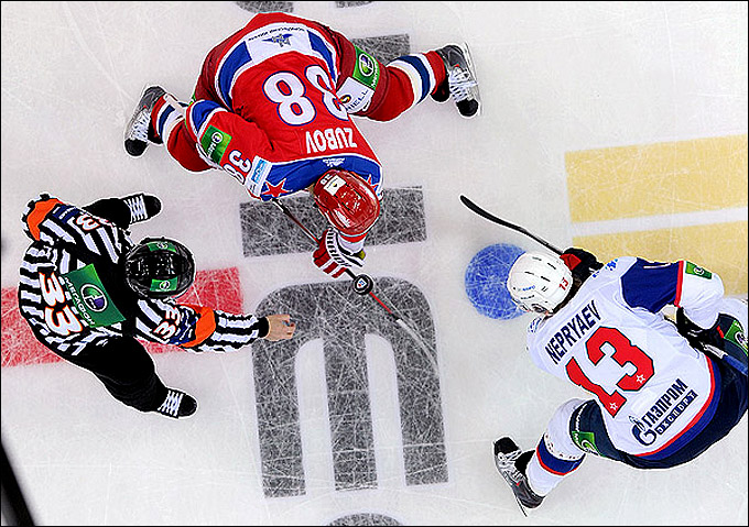20 декабря 2011 года. Москва. Регулярный чемпионат КХЛ. ЦСКА – СКА – 2:5 20 декабря 2011 года. Москва. Регулярный чемпионат КХЛ. ЦСКА – СКА – 2:5
