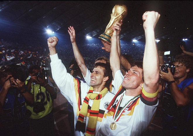 Сборная Германии на чемпионате мира 1990 года Сборная Германии на чемпионате мира 1990 года
