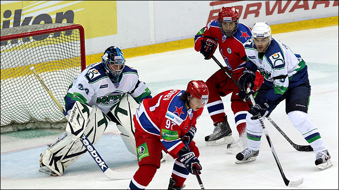 12 сентября 2011 года. Москва. Регулярный чемпионат КХЛ. ЦСКА — "Югра" — 3:2 12 сентября 2011 года. Москва. Регулярный чемпионат КХЛ. ЦСКА — "Югра" — 3:2