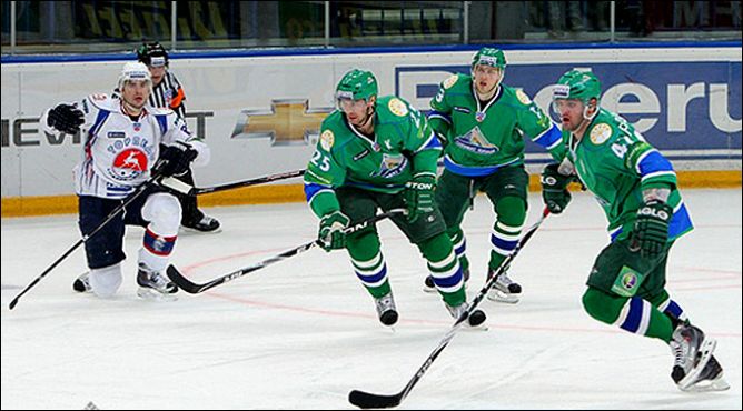 17 января 2011 года. Регулярный чемпионат КХЛ. Уфа. "Салават Юлаев" - "Торпедо" - 3:2. 17 января 2011 года. Регулярный чемпионат КХЛ. Уфа. "Салават Юлаев" - "Торпедо" - 3:2.