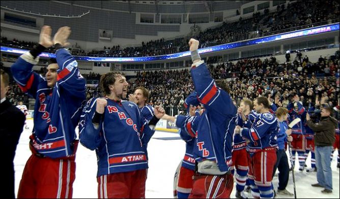 Минская "Юность" - обладатель Континентального Кубка 2011 года. Минская "Юность" - обладатель Континентального Кубка 2011 года.