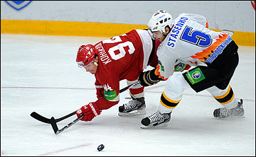 20 декабря 2012 года. Чехов. Регулярный чемпионат КХЛ. "Витязь" — "Северсталь" — 0:1 20 декабря 2012 года. Чехов. Регулярный чемпионат КХЛ. "Витязь" — "Северсталь" — 0:1