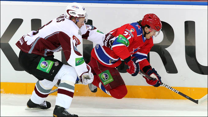 10 сентября 2012 года. Москва. Регулярный чемпионат КХЛ. ЦСКА — "Динамо" Р — 2:1 10 сентября 2012 года. Москва. Регулярный чемпионат КХЛ. ЦСКА — "Динамо" Р — 2:1