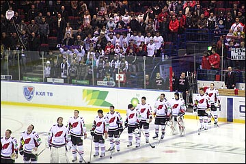 21 ноября 2012 года. Магнитогорск. Регулярный чемпионат КХЛ. "Металлург" Мг — "Авангард" — 1:2 21 ноября 2012 года. Магнитогорск. Регулярный чемпионат КХЛ. "Металлург" Мг — "Авангард" — 1:2