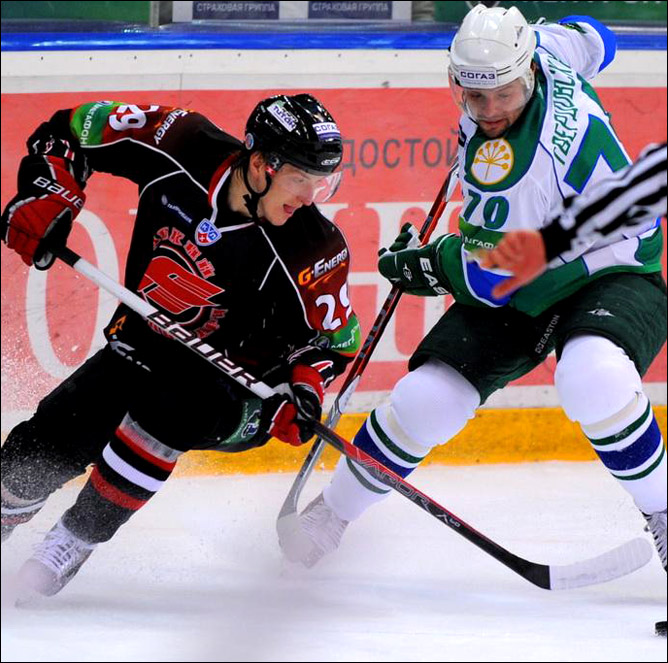 19.09.2010. КХЛ. Авангард - Салават Юлаев - 5:4 (ШБ). Фото 01. 19.09.2010. КХЛ. Авангард - Салават Юлаев - 5:4 (ШБ). Фото 01.