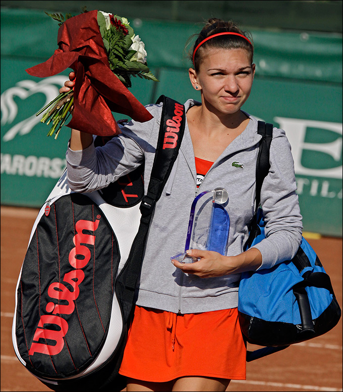 Симона Халеп выиграла третий турнир WTA подряд Симона Халеп выиграла третий турнир WTA подряд