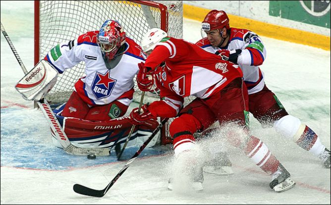 26 января 2011 года. Регулярный чемпионат КХЛ. Сокольники. "Спартак" - ЦСКА - 3:1. 26 января 2011 года. Регулярный чемпионат КХЛ. Сокольники. "Спартак" - ЦСКА - 3:1.
