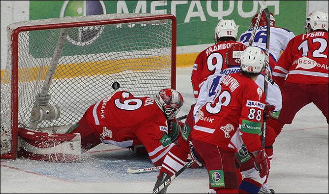 26 января 2011 года. Регулярный чемпионат КХЛ. Сокольники. "Спартак" - ЦСКА - 3:1. 26 января 2011 года. Регулярный чемпионат КХЛ. Сокольники. "Спартак" - ЦСКА - 3:1.