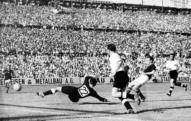 Финал ЧМ-1954. ФРГ – Венгрия Финал ЧМ-1954. ФРГ – Венгрия