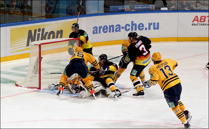 23.09.2010. КХЛ. Итоги дня. Фото 06. 23.09.2010. КХЛ. Итоги дня. Фото 06.