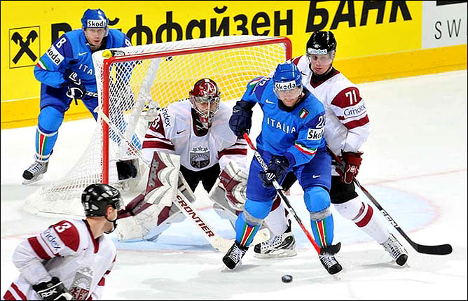 12.05.2010. ЧМ-2010. Италия - Латвия - 2:5. Фото 05. 12.05.2010. ЧМ-2010. Италия - Латвия - 2:5. Фото 05.