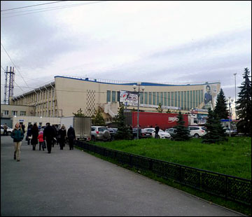 4 ноября 2012 года. Челябинск. Регулярный чемпионат ВХЛ. "Челмет" — "Кристалл" — 2:1. 45-летний юбиляр 4 ноября 2012 года. Челябинск. Регулярный чемпионат ВХЛ. "Челмет" — "Кристалл" — 2:1. 45-летний юбиляр