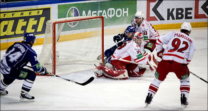 29 января 2011 года. Регулярный чемпионат КХЛ. Хабаровск. "Амур" - "Спартак" - 0:7. 29 января 2011 года. Регулярный чемпионат КХЛ. Хабаровск. "Амур" - "Спартак" - 0:7.