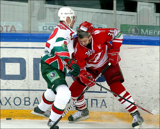 Евгений Медведев. Евгений Медведев.