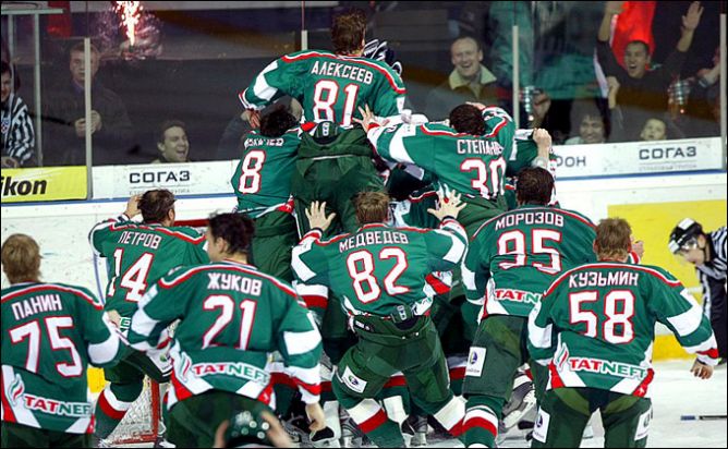 Евгений Медведев. Евгений Медведев.