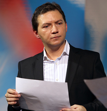 Георгий Черданцев: подготовка к записи телепрограммы Георгий Черданцев: подготовка к записи телепрограммы