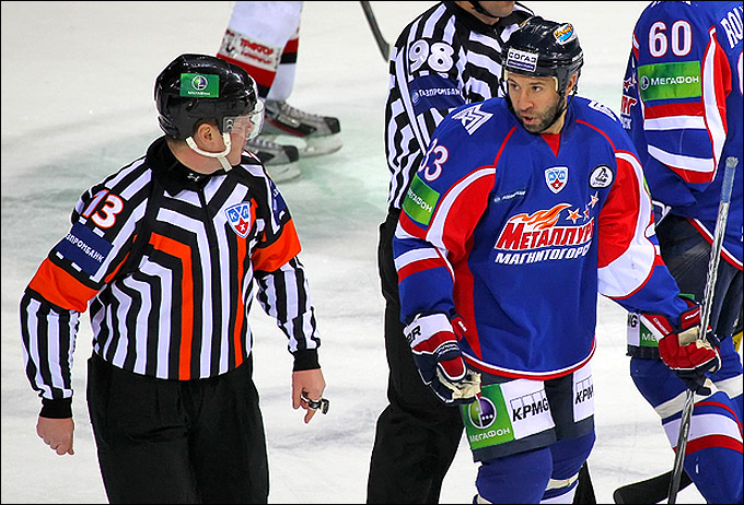 9 января 2012 года. Магнитогорск. Регулярный чемпионат КХЛ. "Металлург" (Магнитогорск) — "Трактор" — 2:0 9 января 2012 года. Магнитогорск. Регулярный чемпионат КХЛ. "Металлург" (Магнитогорск) — "Трактор" — 2:0
