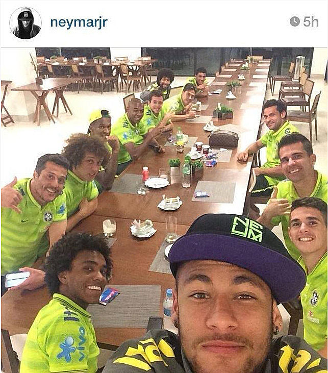 Источник — @neymarjr Источник — @neymarjr