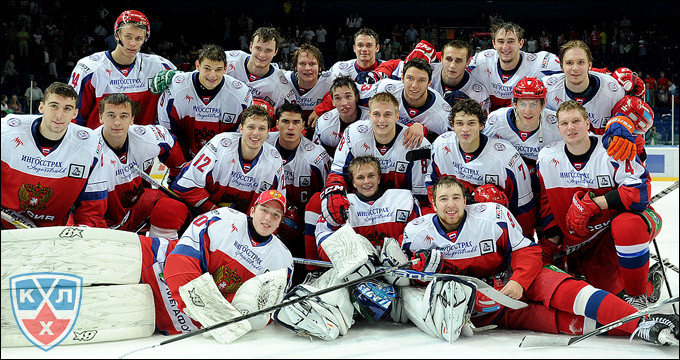 10 августа 2012 года. Ярославль. Суперсерия-2012. Россия (мол) — Канада (мол) — 6:3 10 августа 2012 года. Ярославль. Суперсерия-2012. Россия (мол) — Канада (мол) — 6:3