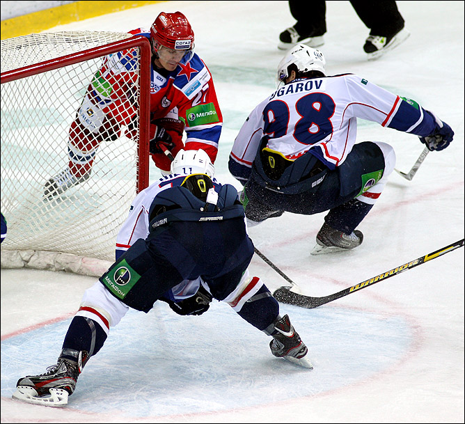 30 ноября 2011 года. Москва. Регулярный чемпионат КХЛ. ЦСКА — "Торпедо" — 2:3 30 ноября 2011 года. Москва. Регулярный чемпионат КХЛ. ЦСКА — "Торпедо" — 2:3