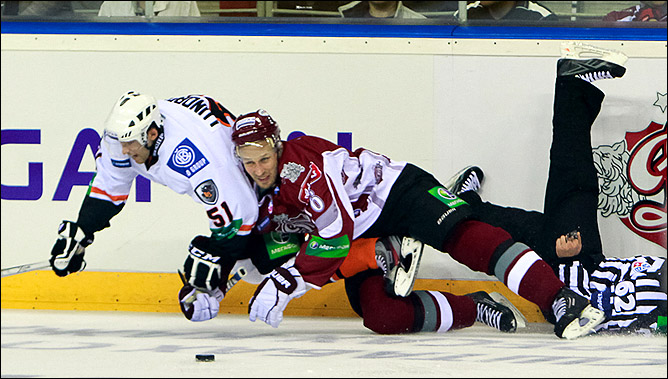 26 сентября 2011 года. Рига. Регулярный чемпионат КХЛ. "Динамо" Р — "Лев" — 0:2 26 сентября 2011 года. Рига. Регулярный чемпионат КХЛ. "Динамо" Р — "Лев" — 0:2