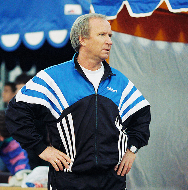 http://img.championat.com/i/article/72/94/1411047294_b_pavel-sadyrin.jpg