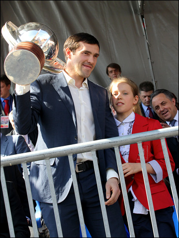 Павел Дацюк — чемпион мира 2012 года Павел Дацюк — чемпион мира 2012 года