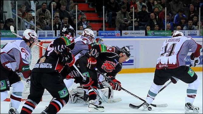 1.10.2010. "Авангард" - "Динамо" Р - 3:4 (ШБ). Фото 03 1.10.2010. "Авангард" - "Динамо" Р - 3:4 (ШБ). Фото 03