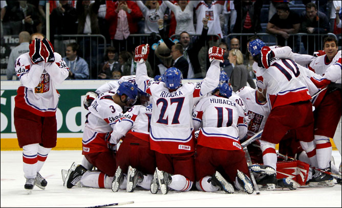 22.05.2010. ЧМ-2010. 1/2 финала. Швеция - Чехия - 1:2 (1:2). Фото 07. 22.05.2010. ЧМ-2010. 1/2 финала. Швеция - Чехия - 1:2 (1:2). Фото 07.