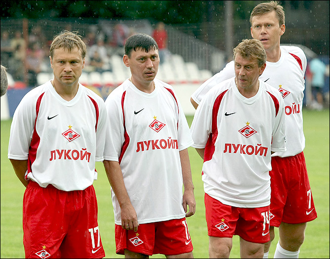 Ба! Знакомые всё лица… Ба! Знакомые всё лица…