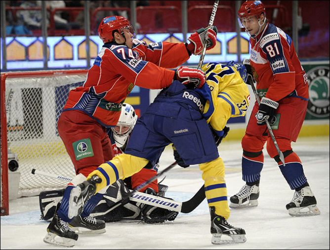 12 февраля 2011 года. Стокгольм. Евротур. Шведские игры. Швеция — Россия — 6:2. 12 февраля 2011 года. Стокгольм. Евротур. Шведские игры. Швеция — Россия — 6:2.