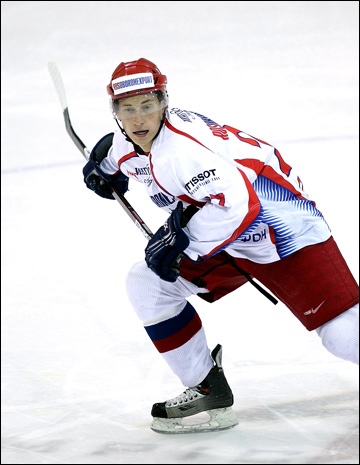 Дмитрий Кугрышев в молодежной сборной России (2009 год) Дмитрий Кугрышев в молодежной сборной России (2009 год)